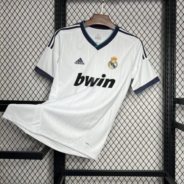 Camiseta Retro Local Real Madrid 12/13