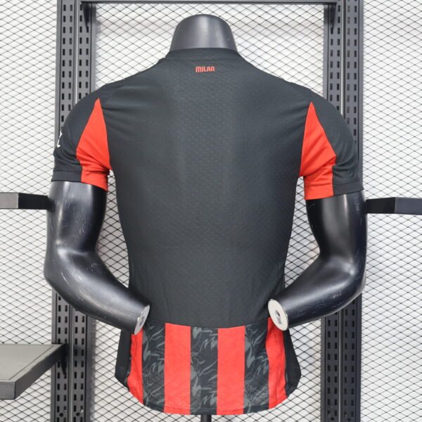 85ca4aff (2) Camiseta Local Ac Milan Versión Jugador 25/26