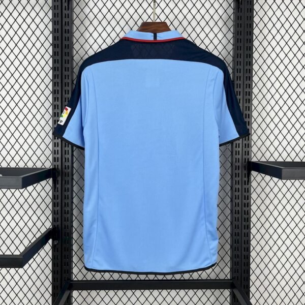 Parte trasera camiseta local Celta de Vigo 2003-04 con espacio para nombre y número personalizados
