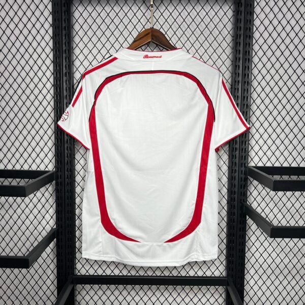 Camiseta Retro Visitante Ac Milan 06/07